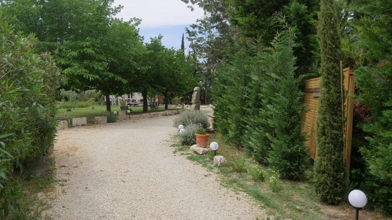 Mas Maurane - L'Olivier Avec Spa Prive Aux Portes D'Arles タラスコン エクステリア 写真